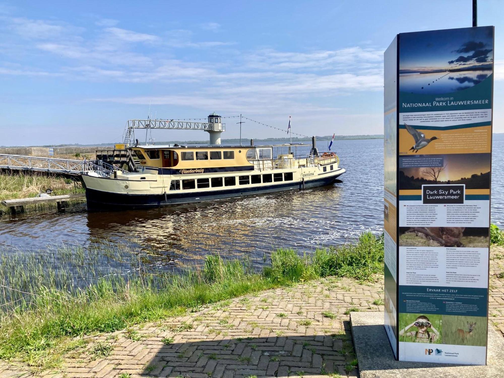 Sonnenhaus 6 Pers House With Sunny Terrace At A Typical Dutch Canal & By Lauwersmeer Lake. Anjum Eksteriør billede